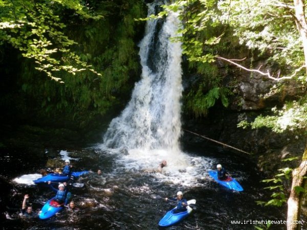  Tourmakeady Waterfall River - hor