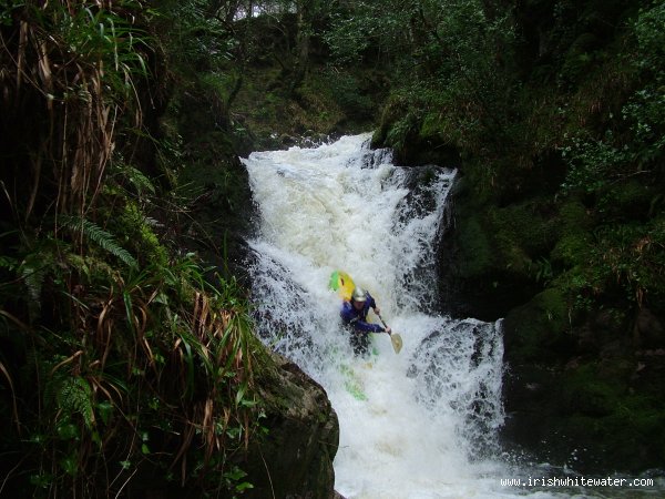  O'Sullivans Cascades River - Colin Wong on the first drop