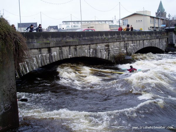  Lower Corrib River - Eadoin surfing her slalom boat.