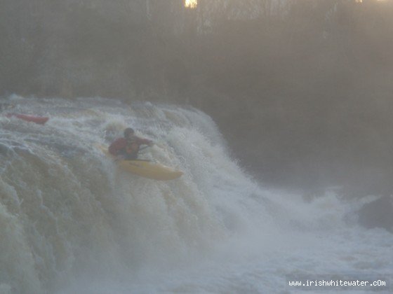  Ennistymon Falls River - demo-ing jefe grande