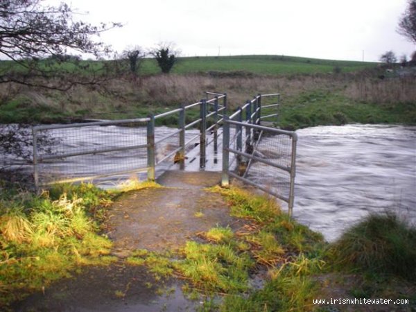  Brosna River - foot bridge 300mts above put in, on high water