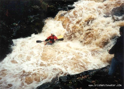  Avonmore (Annamoe) River - Sean Mc racing Jacksons many years before boatercross!!!