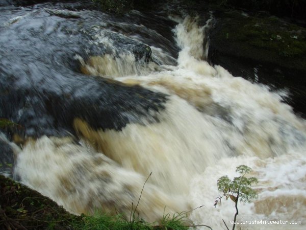  Ilen River - undercut rapid 