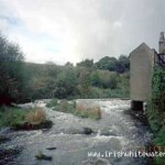 Photo of the Blackwater/Boyne river in County Meath Ireland. Pictures of Irish whitewater kayaking and canoeing. Elliots Mills. Photo by Bas